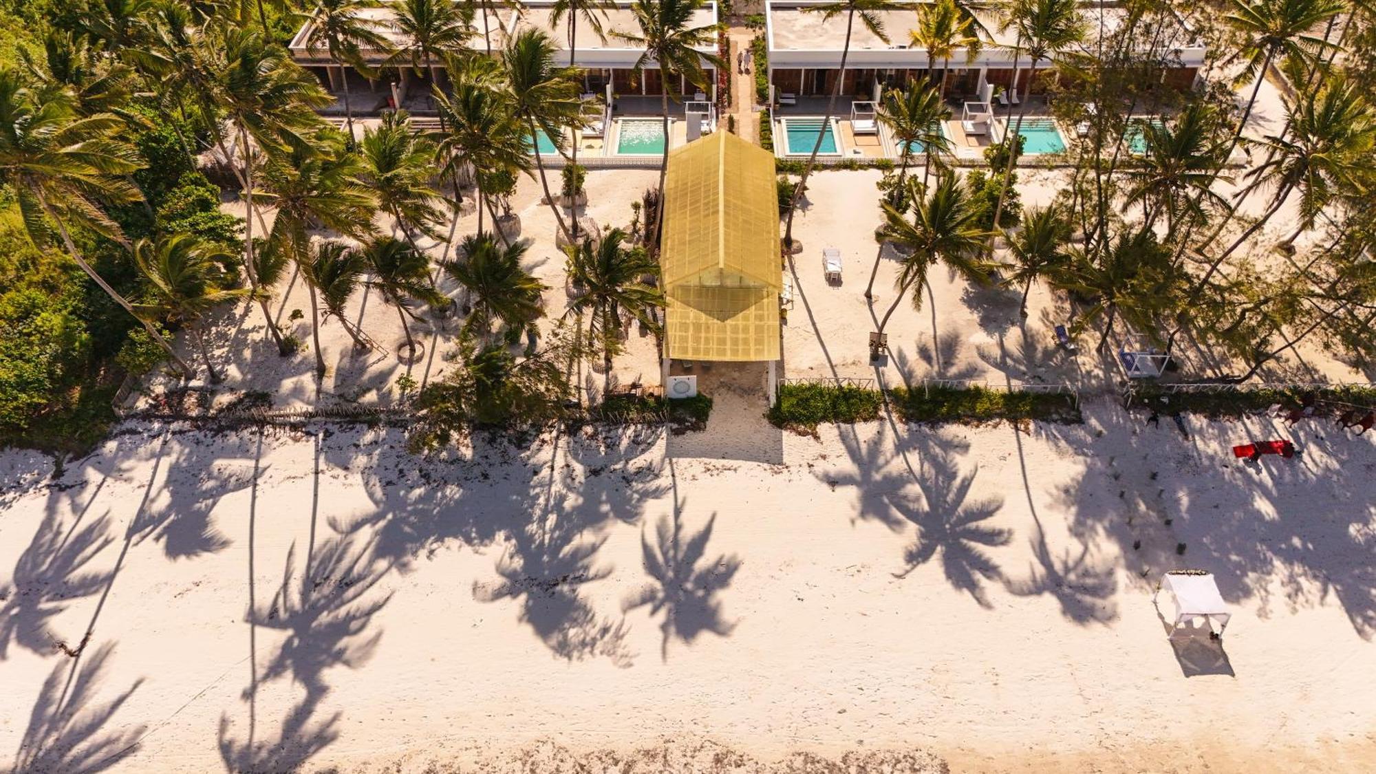 Pili Pili Orient Beach Resort Bwejuu Esterno foto