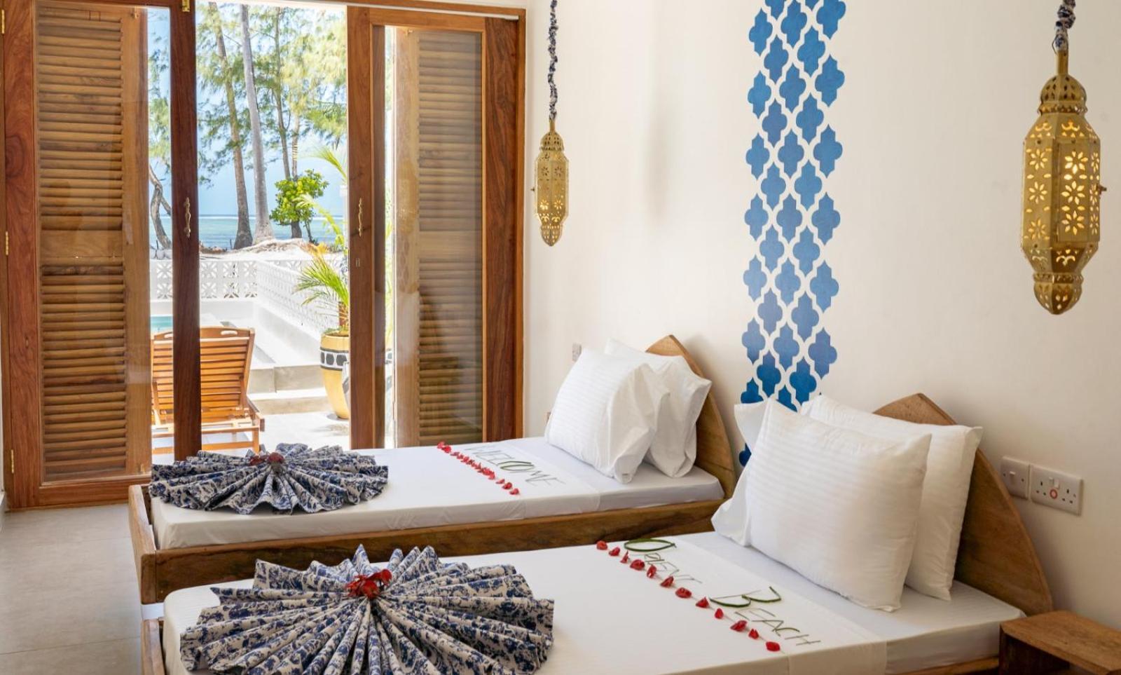 Pili Pili Orient Beach Resort Bwejuu Esterno foto